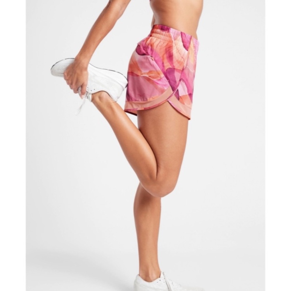 Athleta Printed Mesh Racer Run Short  4" inseam   1X - NWT MSRP $49